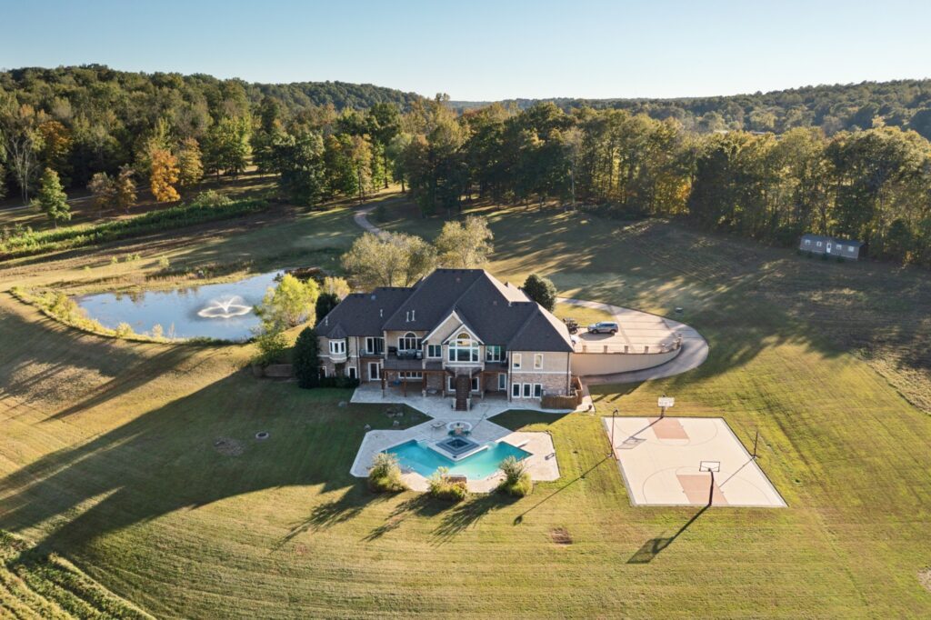 7699 N County Line Rd, Fairview, TN 37062